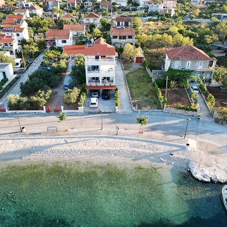 Vinišće Villa Luce מראה חיצוני תמונה